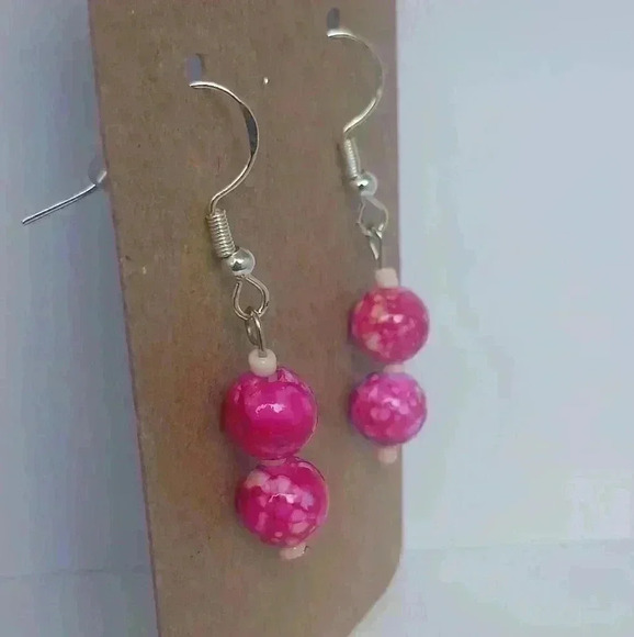 Beaded 925 Earrings made in Key Largo - Picture 3 of 3